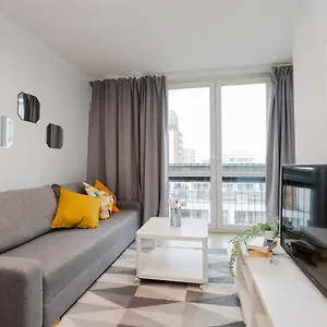 Shortstaypoland Grzybowska , Warszawa Polska